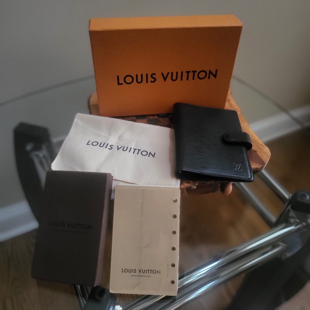Louis Vuitton Black Epi Leather Ring Agenda Cover Pm